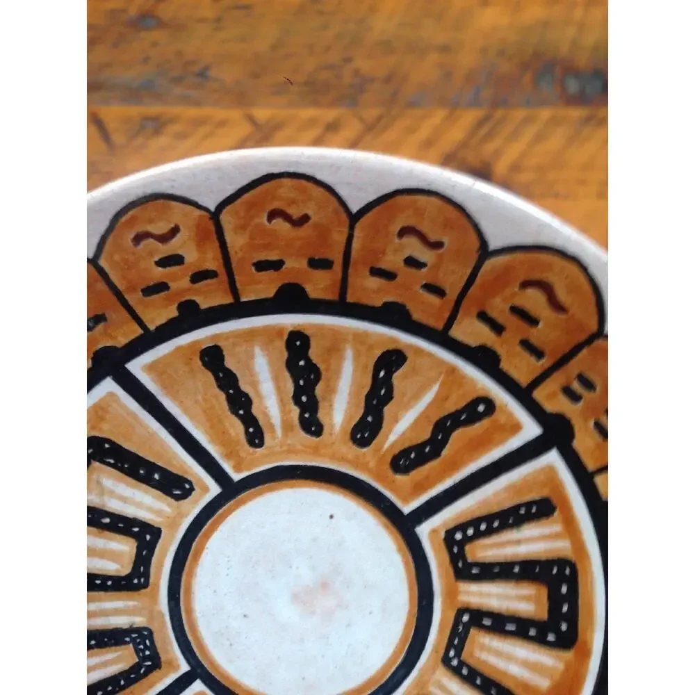Vtg Lima Peru Centro Artesanal de Varones Painted Pottery Wall Hanging Plate